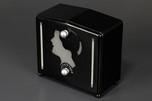 Rare Stewart Warner ’Lady’s Head’ Radio R108X in Black + Silver